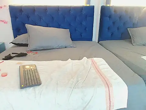 Athannya_hot – Naživo XXX chat