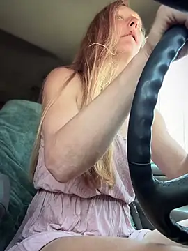 GoldenFlameGoddess Live XXX-Chat