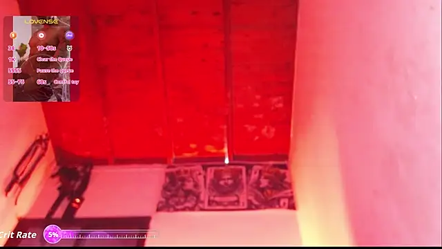 DARK_BLACK_0 Adlı Modelin Canlı XXX Sohbeti