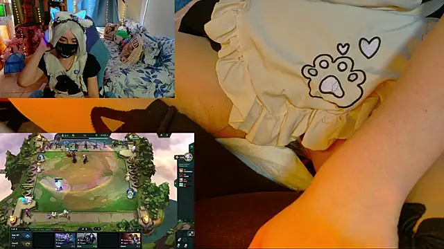 minakitsume's Live XXX Chat