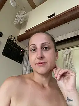 PicNic69x Live XXX-chat