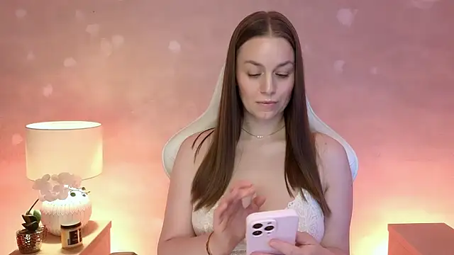 MilaFleur Chat XXX in diretta