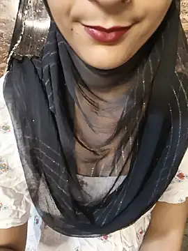 Indian-Aleena 现场XXX聊天