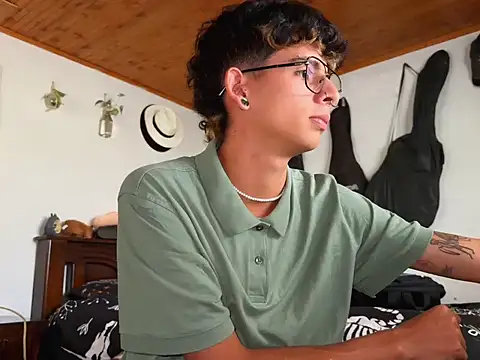 Živý XXX chat ibrat_andy1