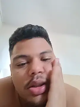 Chat XXX en directo de Mmkkjm