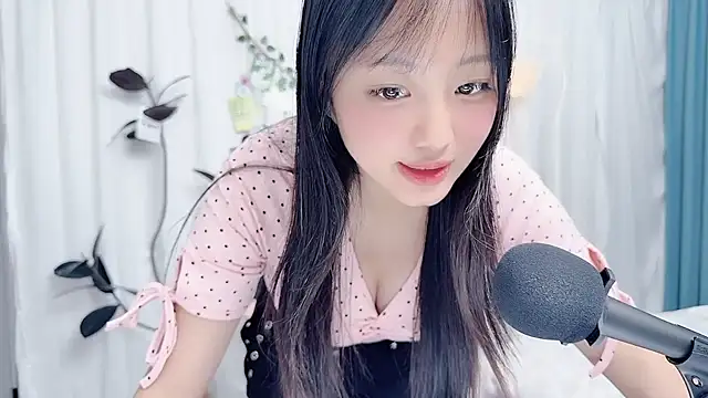 Winnie666999's Live XXX Chat