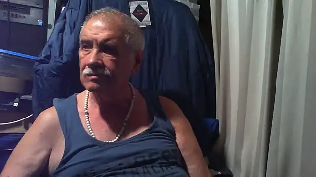 nonnomaturobisex Webcam show