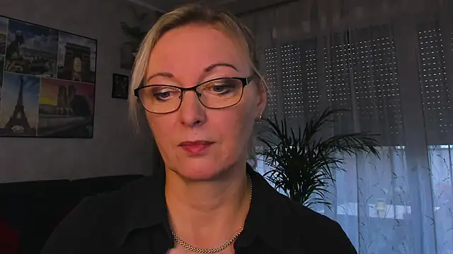 vanessa_chat Live XXX-chat