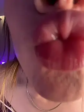 Marryme- Live XXX-Chat