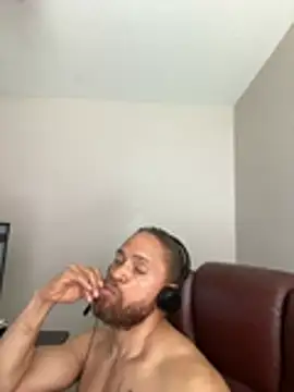 Chat +18 de Fathero1time ao vivo
