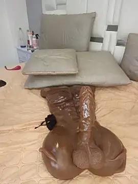 Eva_Johnss Adlı Modelin Canlı XXX Sohbeti