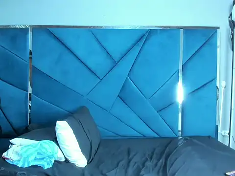 KataAndJordy_ Pertunjukan Webcam