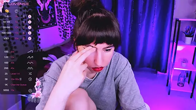 Lily_xBabe XXX чат на живо
