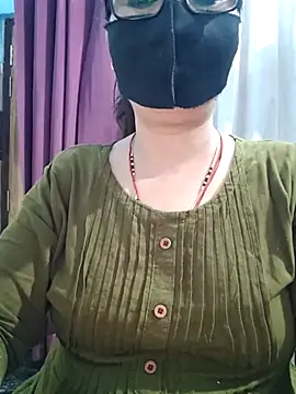 Czat XXX na żywo – Aishwaryaa_69