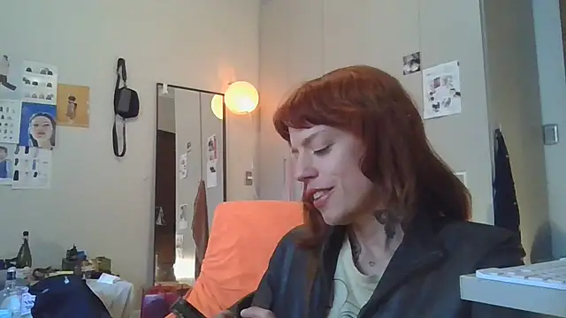 simechasi's Live XXX Chat
