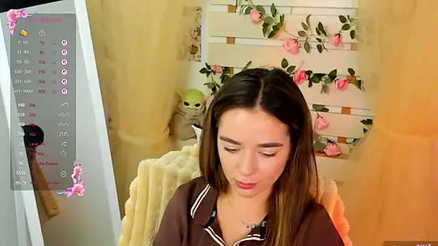 Bella_XO 即時 XXX 聊天