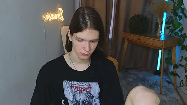 צ'אט XXX בשידור חי של l1l2th