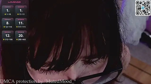 MutedMood_ élő XXX-chatje