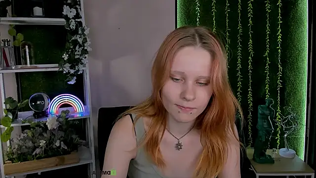 cassandra_nik Adlı Modelin Canlı XXX Sohbeti