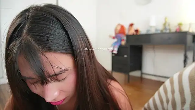 دردشة AlessiaVix الجنسية المباشرة