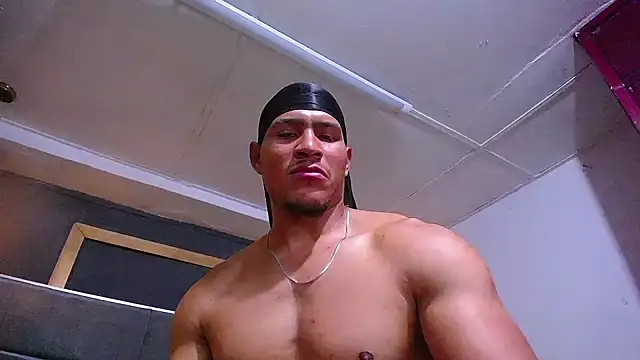 teddyfit19cm Chat XXX in diretta