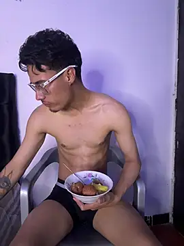 TavoHot_ Live XXX-Chat
