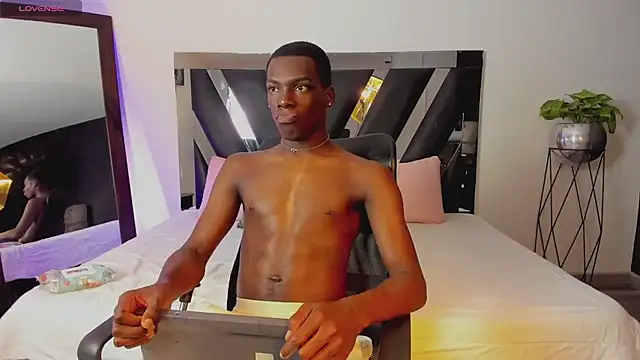 Chat XXX ao vivo de TarekWest