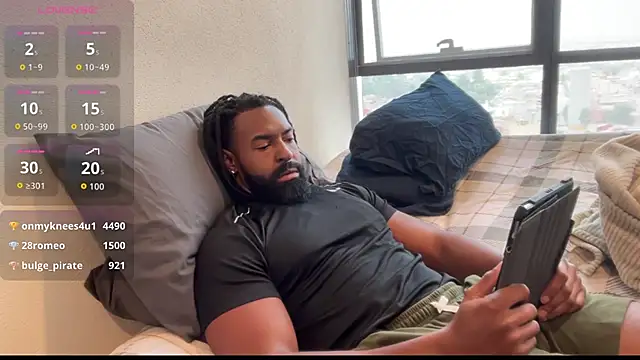 blackmuscless' Live XXX Chat