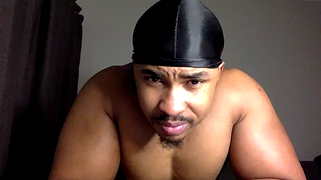 Nas_worldwide96のライブXXXチャット