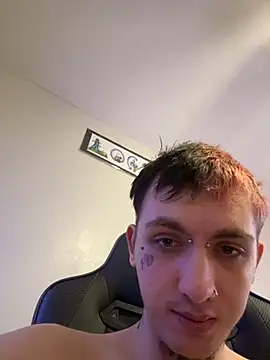 Capwildd_124's Webcam Show