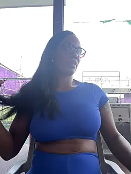 Bustykeyla webcam show