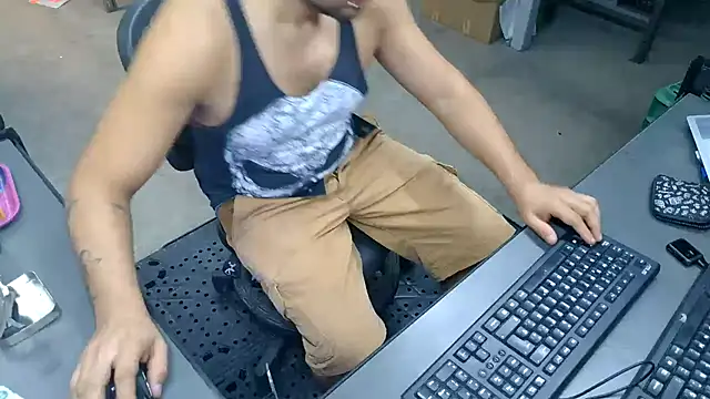 BustedCall 在線直播表演