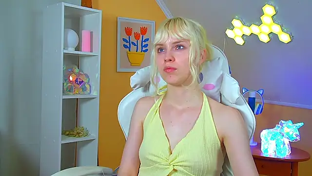 צ'אט XXX בשידור חי של HannahHollis