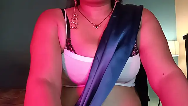 YourDesi_Laila_ Adlı Modelin Canlı XXX Sohbeti