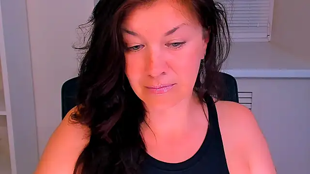 XXX chat uživo modela AnaMills