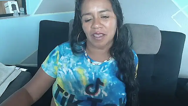 saggil23 Live XXX-chat