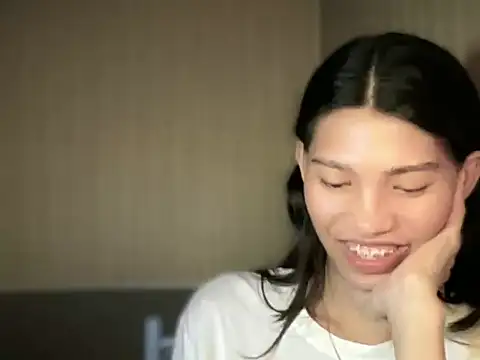 Yourgoddess_jayve – Kamerová šou