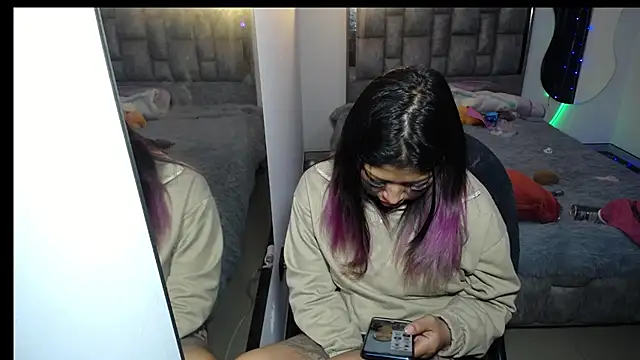 XXX chat uživo modela konojan_6