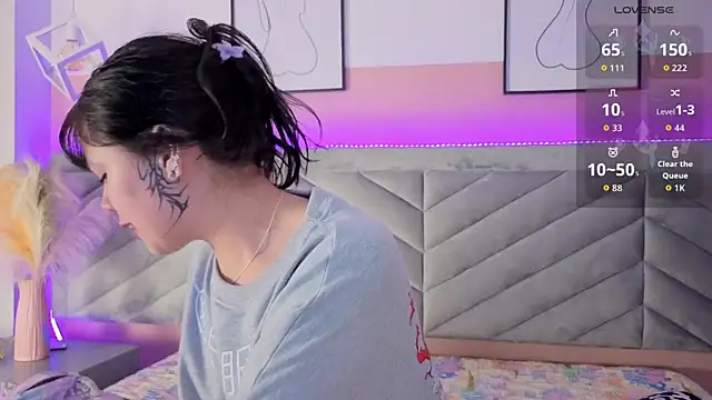 دردشة Kiki_Cam__ الجنسية المباشرة