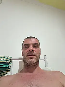 SIRMASTERDOMINATORXXL élő XXX-chatje
