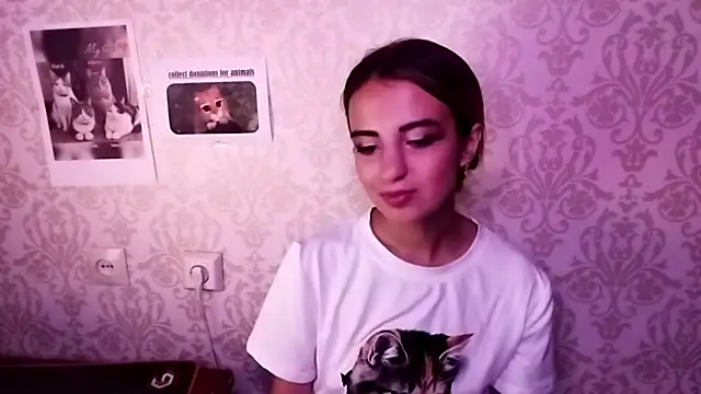 AminaGirls Chat XXX in diretta