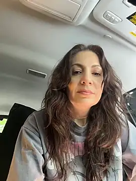 BeautifulMesss' Live XXX Chat