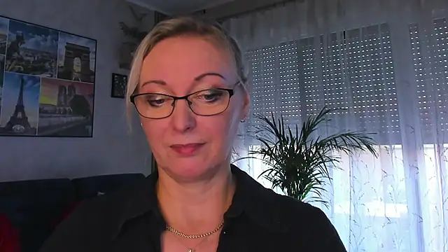 vanessa_chat Chat XXX in diretta
