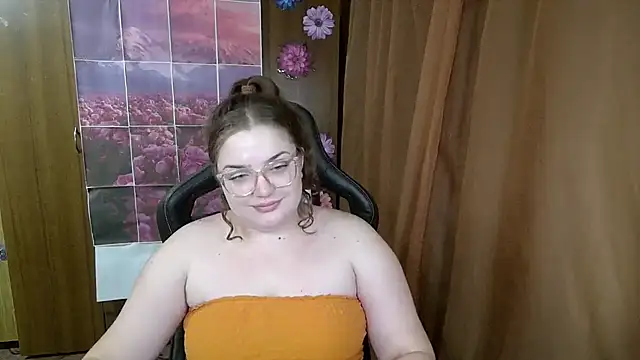 Teasing_Dora Chat XXX in diretta