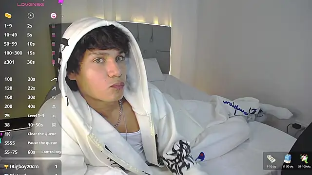 LeoDans_ live XXX chat