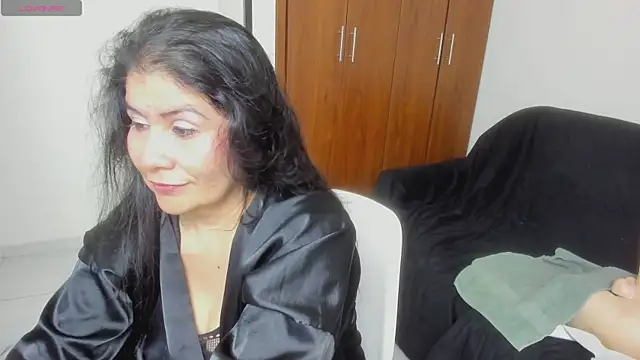 kiraGeiner Live XXX-Chat