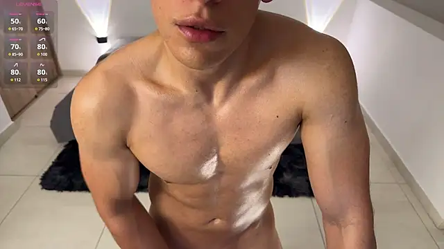 Онлайн чат XXX Maxx_Lancaster