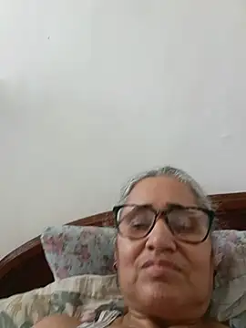 Chat XXX ao vivo de _candi