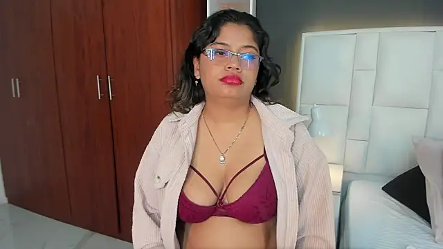 yeral2017 即時 XXX 聊天
