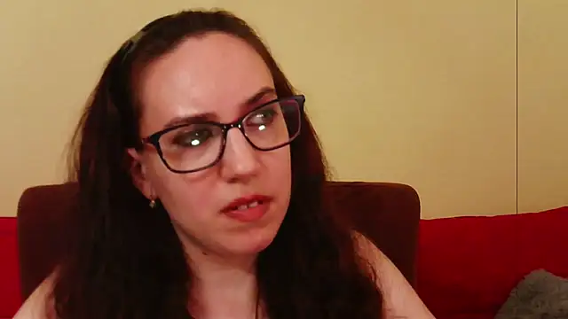 EmilyHotAngel's Live XXX Chat
